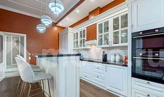 4-комн. квартира, 176 м2, 5/9 эт. Москва