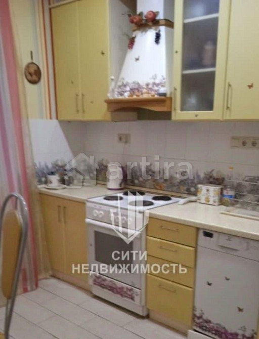 Комната, 15 м2, 2/16 эт. Москва - изображение 1