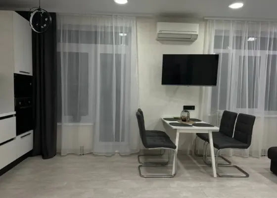 Сдам 3-комн. квартиру, 85.5 м², 15/18 эт. Воронеж