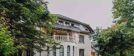 Дом, 1100 м2, 30 соток, 4 эт. Одинцово