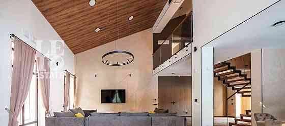 Дом, 370 м2, 23 сотки, 2 эт. Мытищи