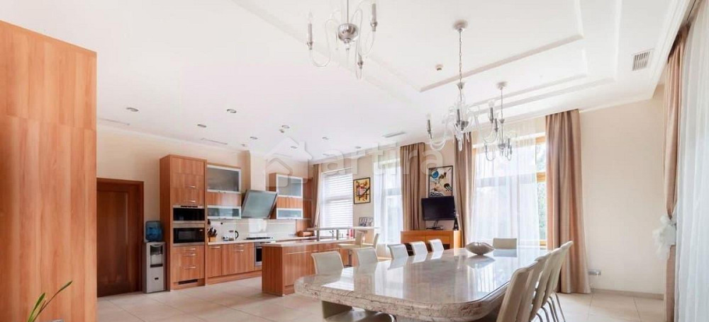 Дом, 927 м2, 17 соток, 3 эт. Красногорск - изображение 6