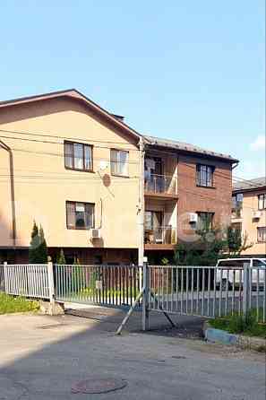 6-комн. квартира, 177.5 м2, 1/3 эт. Москва