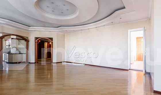 5-комн. квартира, 196.1 м2, 10/23 эт. Москва