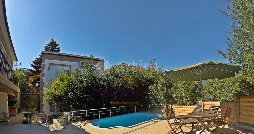 Дом, 120 м2, 3 сотки, 3 эт. Ялта - изображение 4