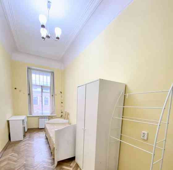 Комната, 140 м2, 3/8 эт. Санкт-Петербург