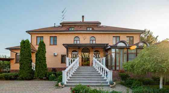 Коттедж, 1000 м2 Краснознаменск