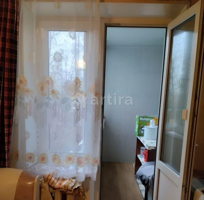 Комната, 13 м2, 1/9 эт. Коммунар - изображение 1