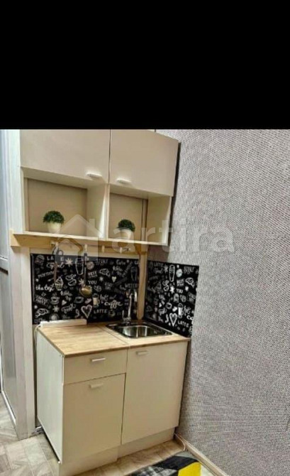 Комната, 13 м2, 1/6 эт. Челябинск - изображение 2