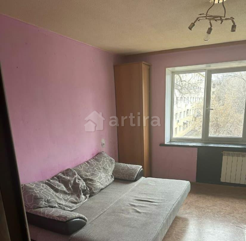 Комната, 14 м2, 3/5 эт. Волжский - изображение 1