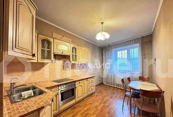 2-комн. квартира, 61.3 м2, 8/12 эт. Москва