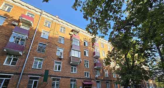 Комната, 16 м2, 5/5 эт. Москва