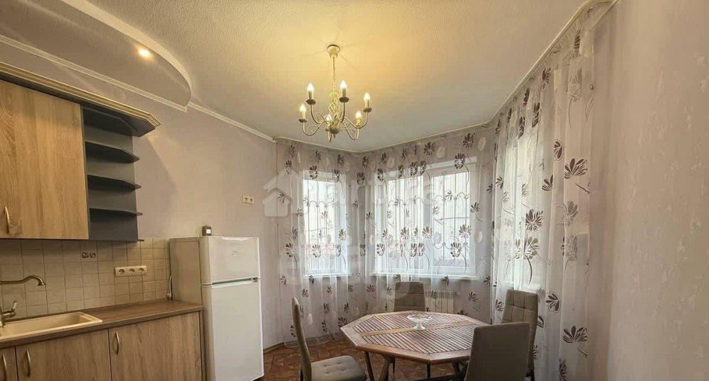 Дом, 180 м2, 5 соток, 3 эт. Ростов-на-Дону - изображение 5