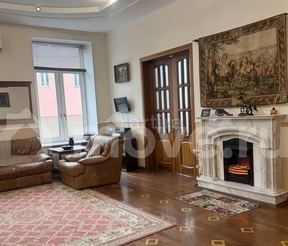 5-комн. квартира, 200 м2, 2/4 эт. Москва - изображение 4