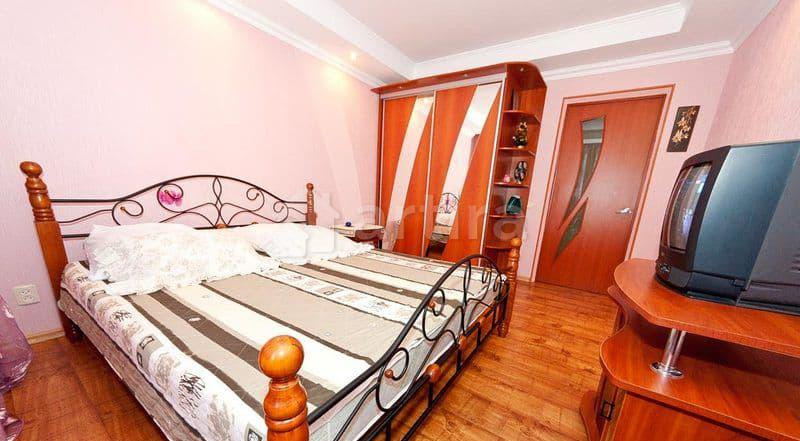 2-комн. квартира, 63 м2, 1/6 эт. Феодосия - изображение 1