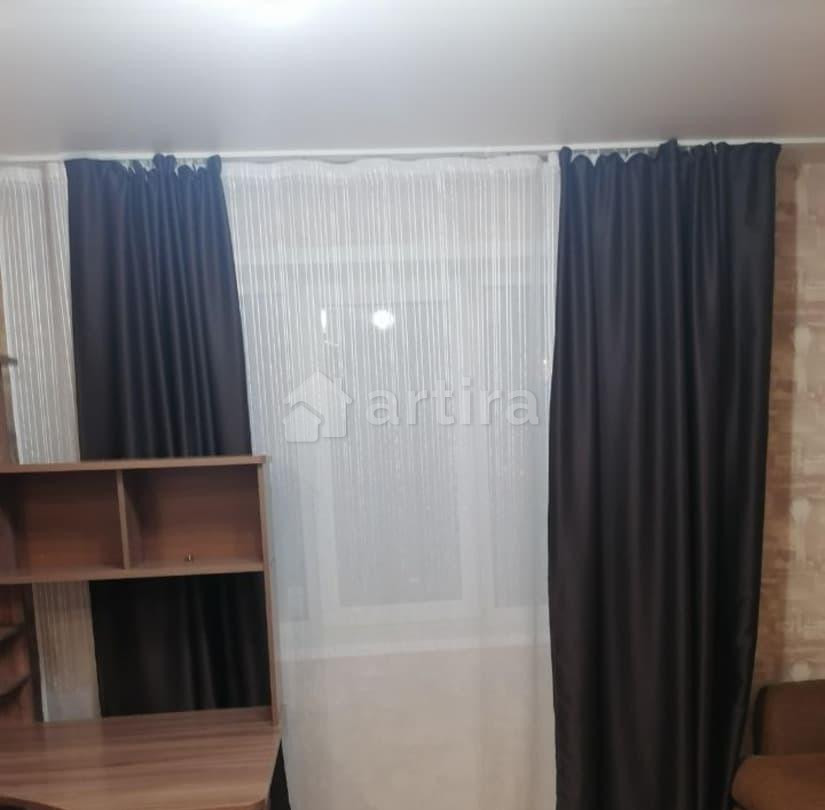 Комната, 19 м2, 8/9 эт. Красноярск - изображение 1