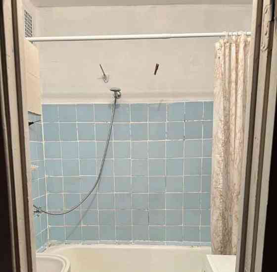 Комната, 85 м2, 3/10 эт. Санкт-Петербург