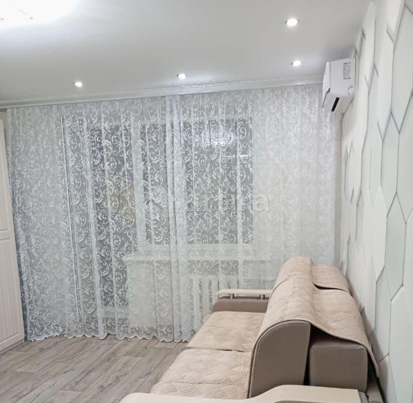 Комната, 50 м2, 2/5 эт. Камышин - изображение 1