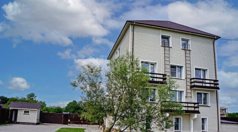 Коттедж, 450 м2 Красное Село - изображение 1