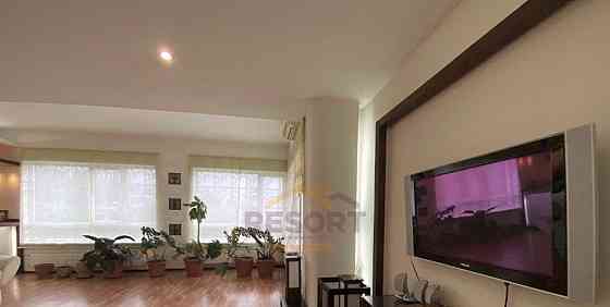 Дом, 230 м2, 10 соток, 2 эт. Ялта