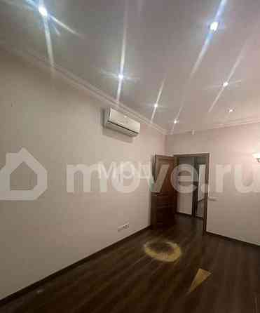 2-комн. квартира, 65.8 м2, 1/5 эт. Москва