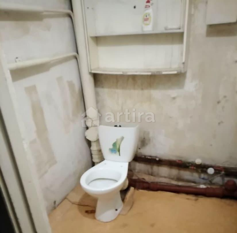 Комната, 8 м2, 3/5 эт. Новосибирск - изображение 2