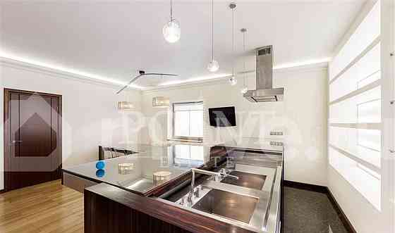 5-комн. пентхаус, 260 м2, 38/38 эт. Москва