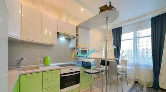 2-комн. квартира, 55 м2, 3/10 эт. Санкт-Петербург