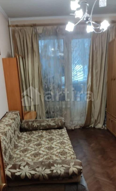 Комната, 12 м2, 1/9 эт. Москва - изображение 1