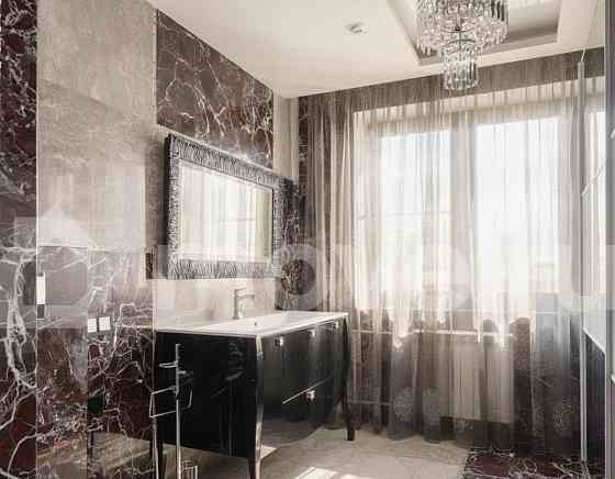 5-комн. квартира, 184 м2, 12/14 эт. Москва