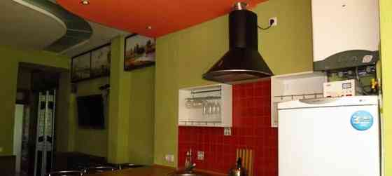 2-комн. квартира, 50 м2, 1/1 эт. Евпатория