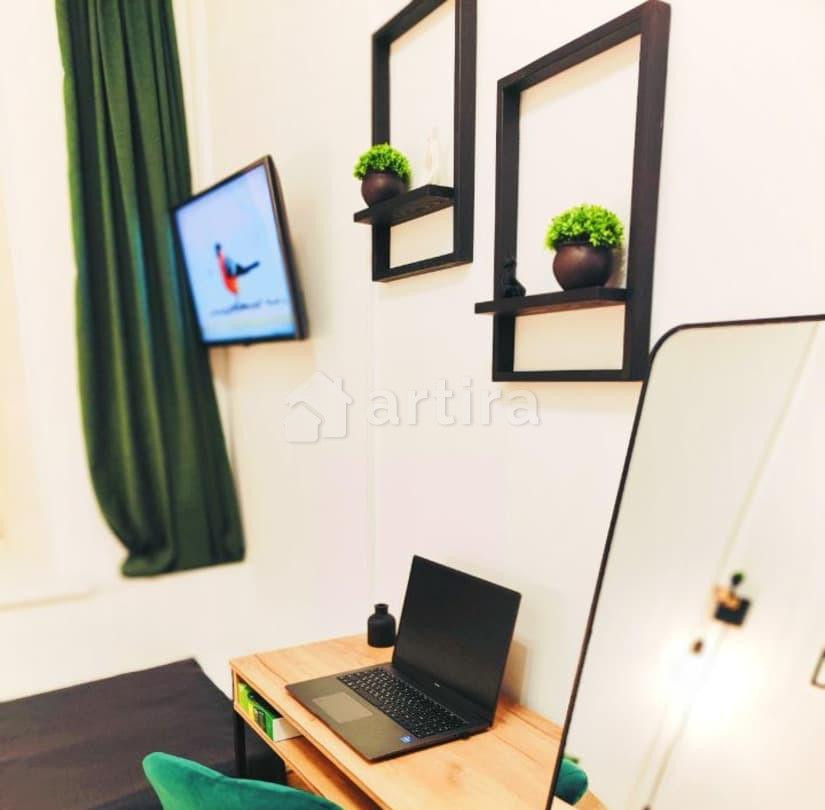 Комната, 107 м2, 5/6 эт. Санкт-Петербург - изображение 2