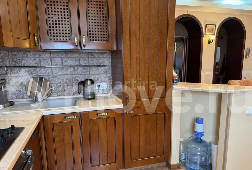 4-комн. квартира, 110 м2, 6/6 эт. Москва - изображение 2