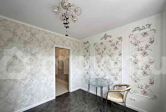 4-комн. квартира, 92.6 м2, 3/17 эт. Москва