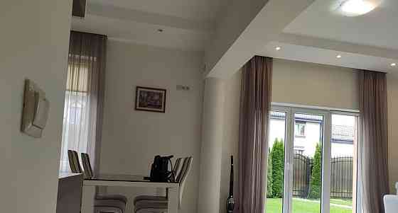 Таунхаус, 200 м2, 5 соток, 3 эт. Светлогорск