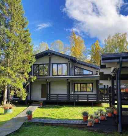 Коттедж, 200 м2 Бронницы