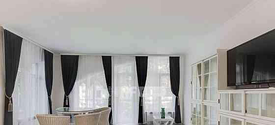 Коттедж, 1200 м2, 18 соток, 3 эт. Барвиха