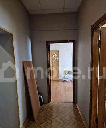 4-комн. квартира, 100 м2, 2/5 эт. Москва