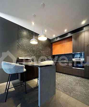 2-комн. апарт-ы, 64 м2, 42/68 эт. Москва