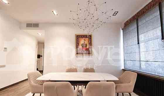 4-комн. квартира, 116 м2, 2/4 эт. Москва