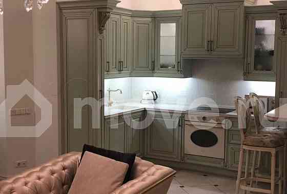 4-комн. квартира, 113 м2, 3/5 эт. Москва