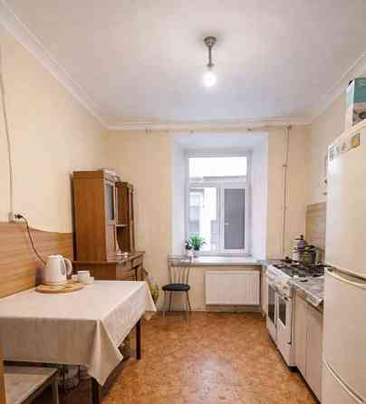 Комната, 80 м2, 2/5 эт. Санкт-Петербург