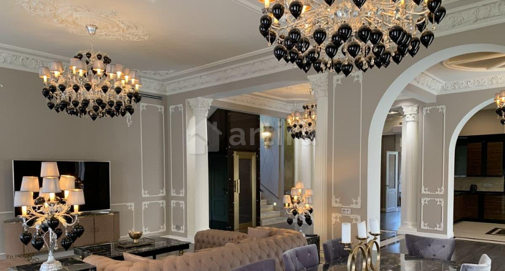 Дом, 560 м2, 28 соток, 3 эт. Санкт-Петербург - изображение 2