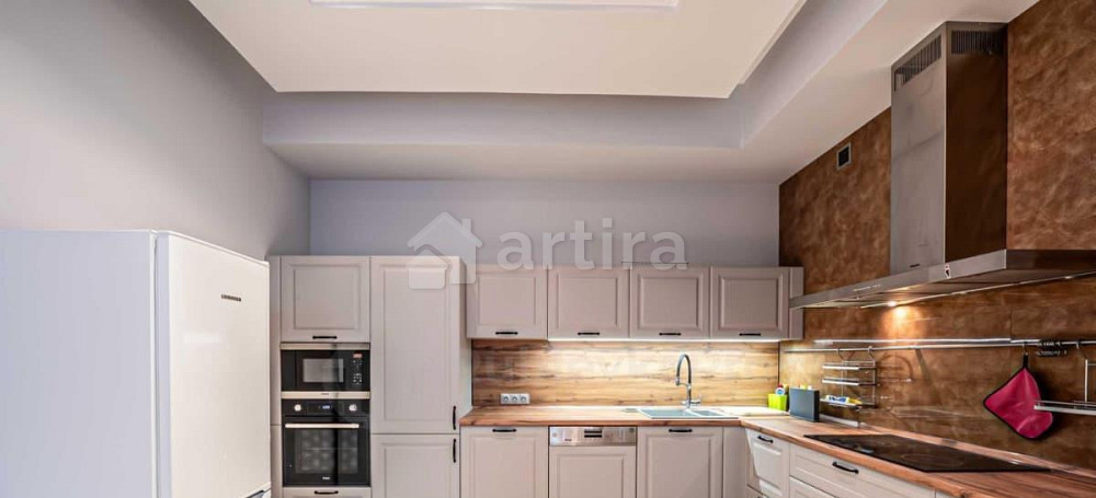 Таунхаус, 356 м2, 1 сотка, 3 эт. Одинцово - изображение 1