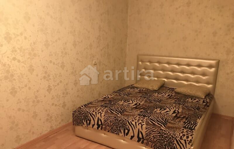 2-комн. квартира, 45 м2, 1/5 эт. Челябинск - изображение 1