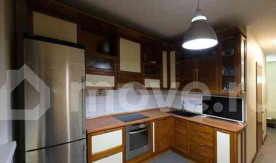 2-комн. квартира, 60 м2, 1/17 эт. Москва