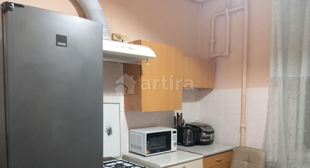 Комната, 41 м2, 4/5 эт. Санкт-Петербург - изображение 1