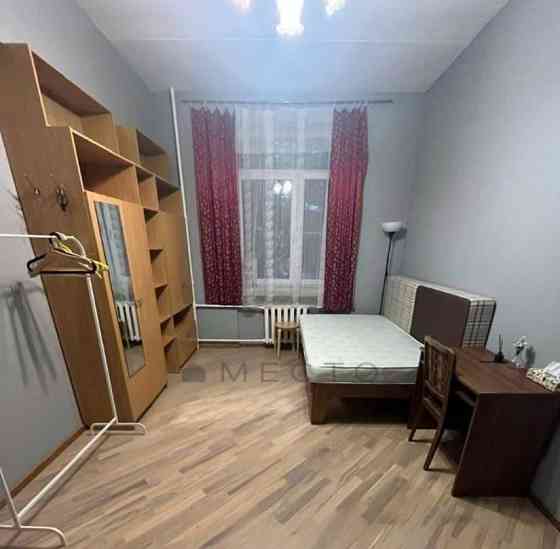 Комната, 15.7 м2, 3/5 эт. Москва
