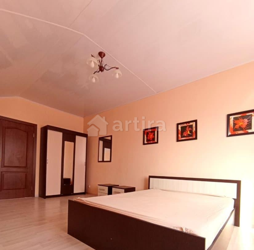 Дом, 80 м2, 1.5 сотки, 2 эт. Батайск - изображение 1