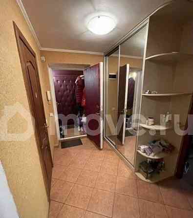 2-комн. квартира, 46 м2, 2/12 эт. Москва